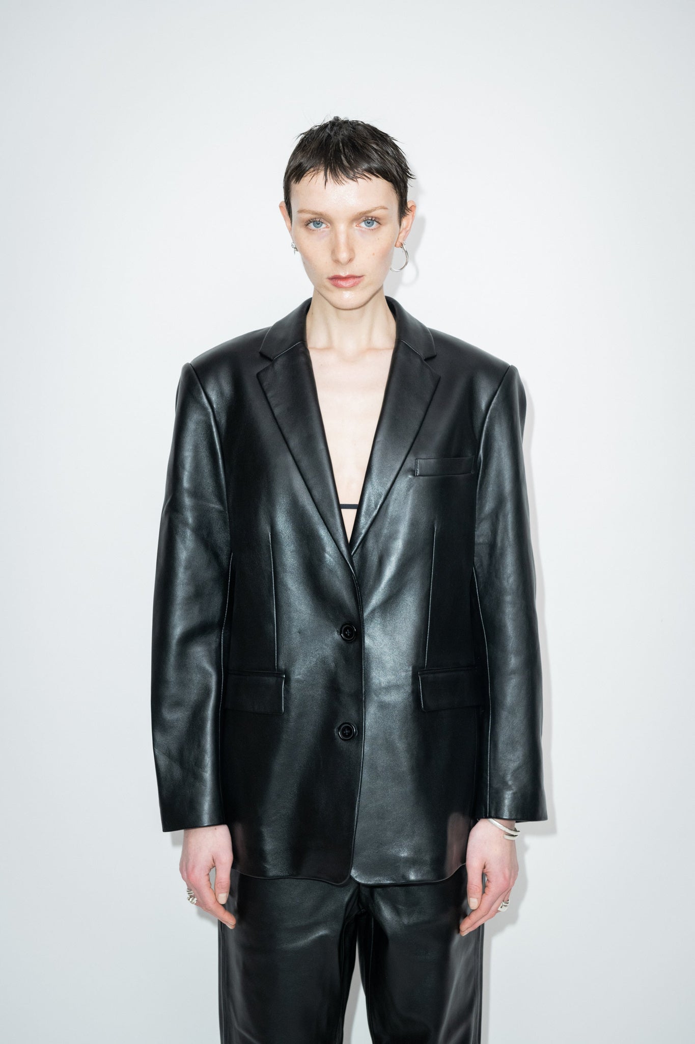 WOMENS OVERSIZED LEATHER BLAZER